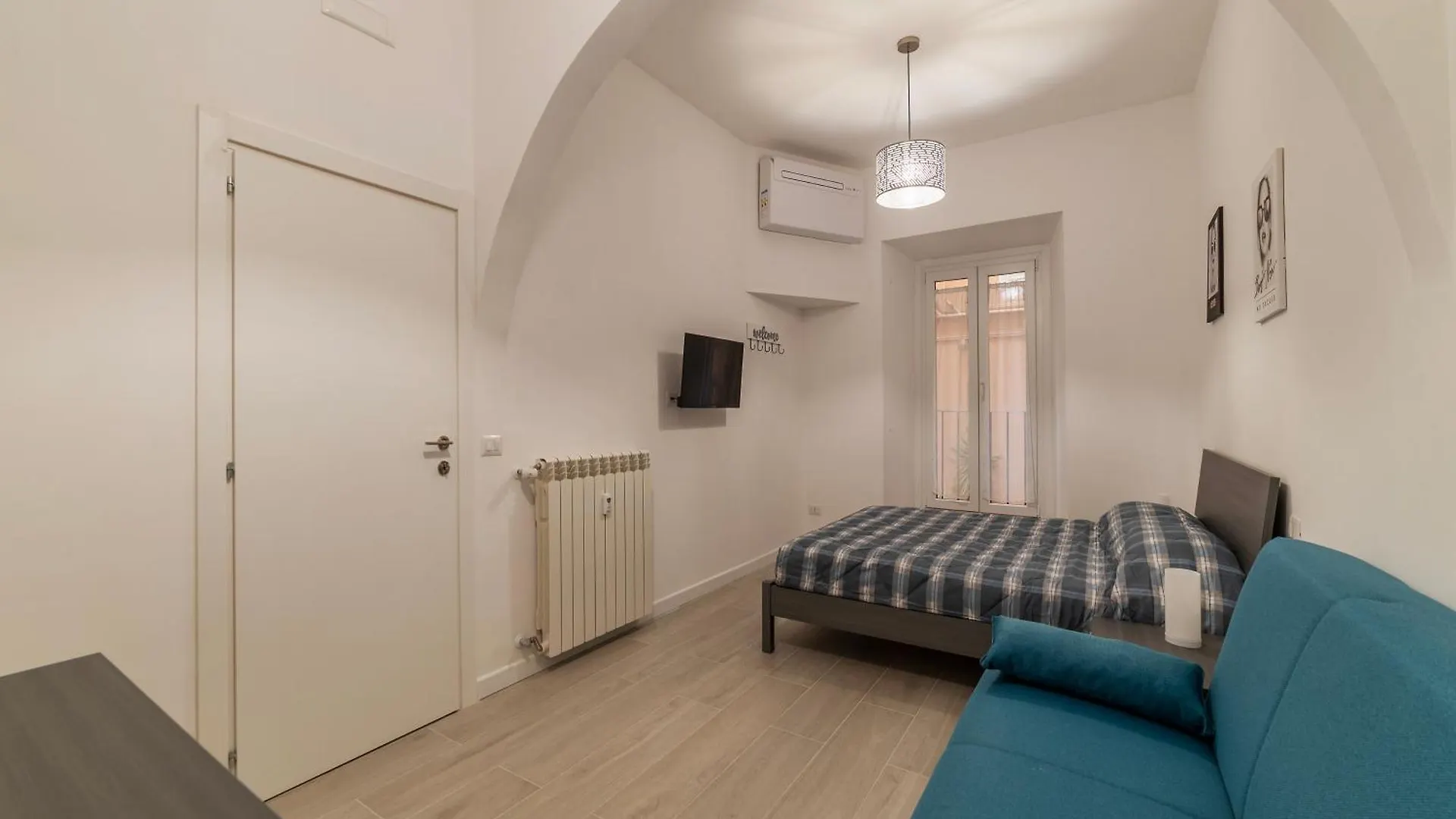 Terme Di Traiano Apartment - 10 Min Dal Colosseo 로마